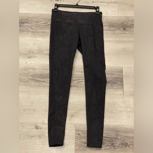 ATHLETA Shimmery Black Leggings Women’s Size:Small